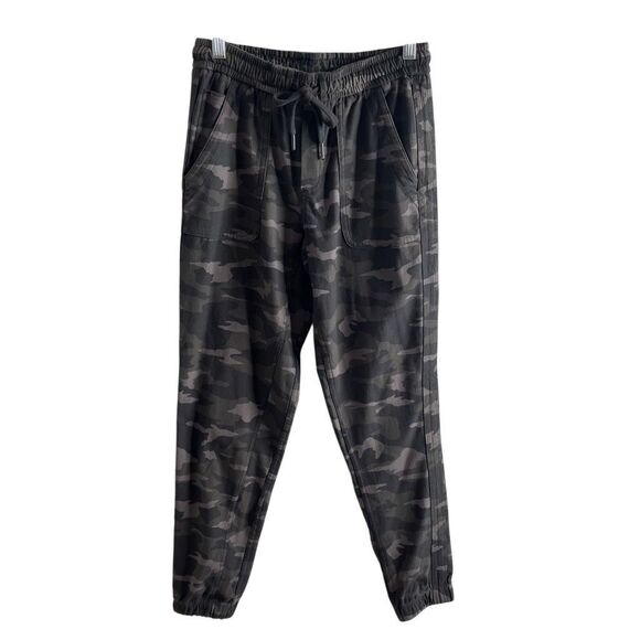 Athleta Camo Farallon‎ Jogger Pants Green Pull On Pockets size 0 - Picture 4 of 14